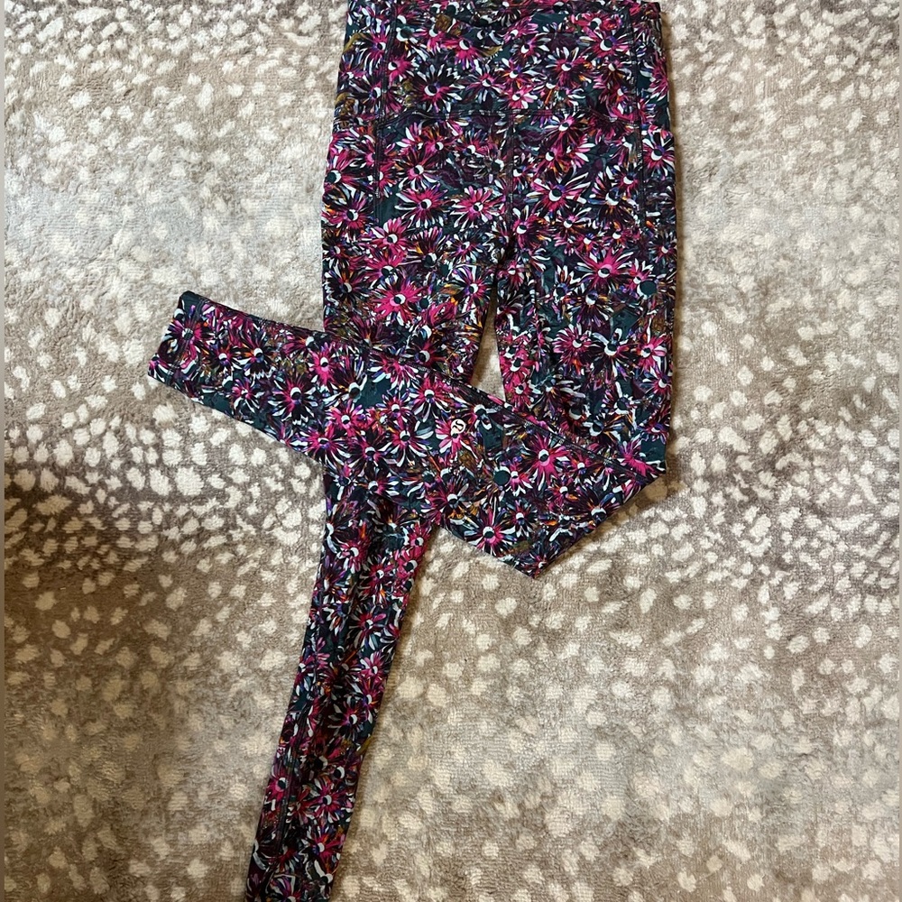 Lululemon Swift Speed High-Rise Tight 28” Size 4